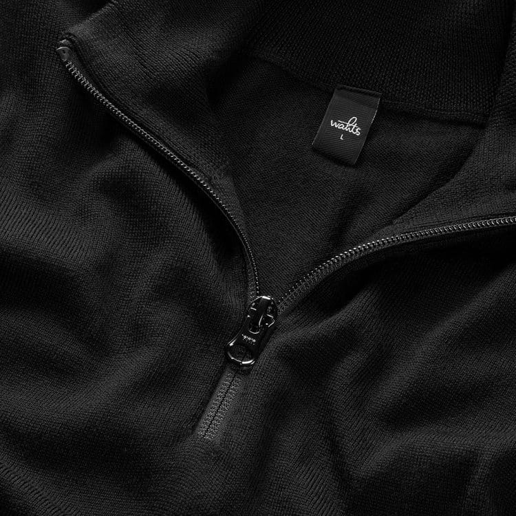Alternative view of Wahts Luke zip mock