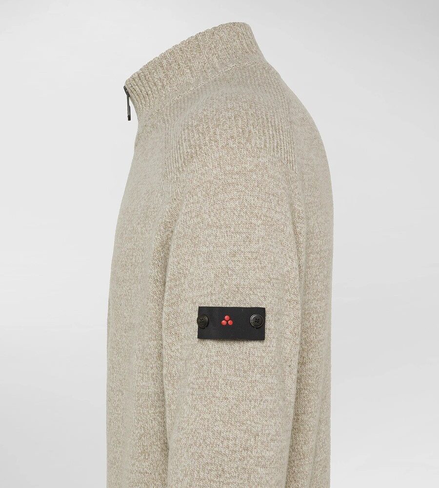 Alternative view of Peuterey Braille 03