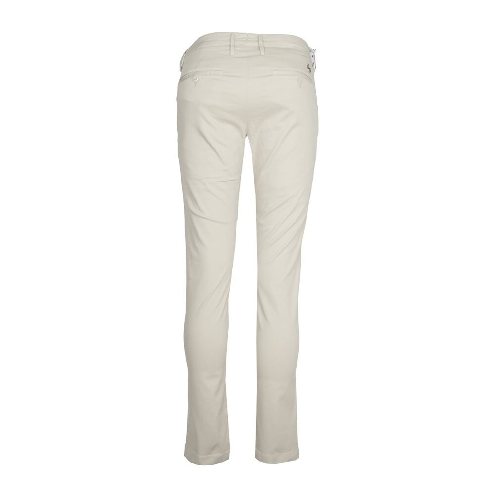 Alternative view of Jacob Cohen Bobby