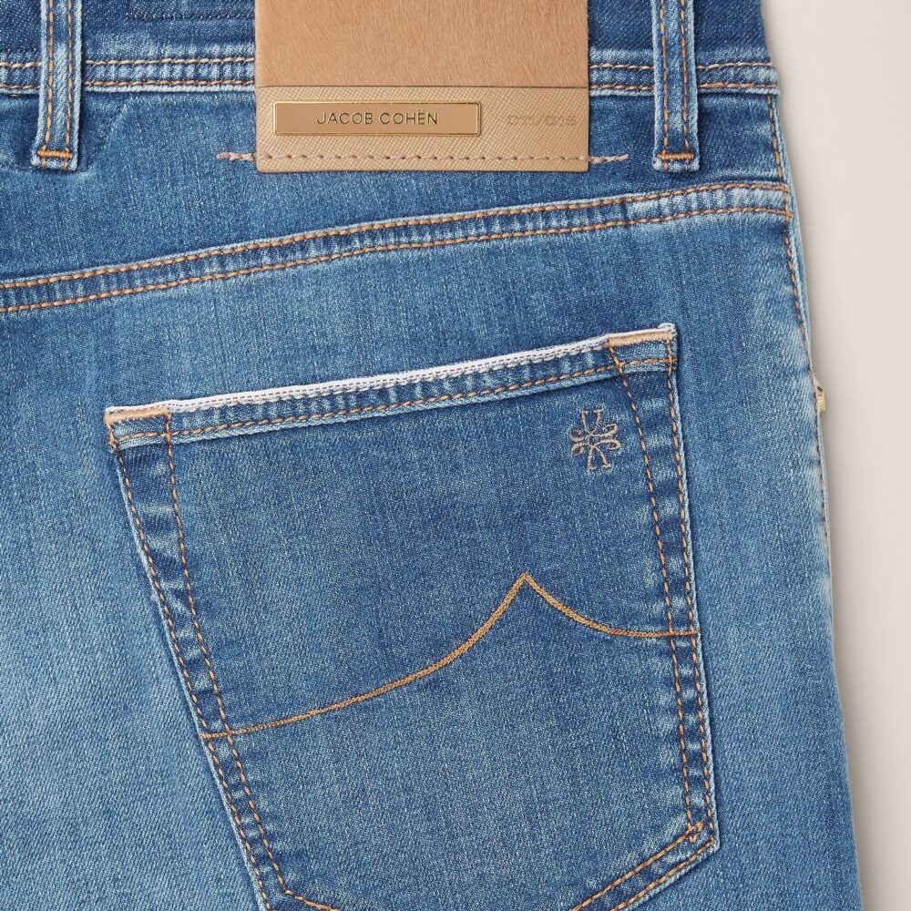 Alternative view of Jacob Cohen Nick LTD